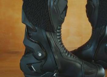 Buty na motor Adrenaline Rocket