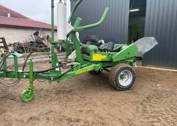 Owijarka samozaładowcza Pronar