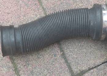 Wąż dolotowy powietrza FT0023935 opel astra zafira
