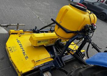 Kosiarka sadownicza Hermes rozsuwana z opryskiwaczem herbicydowym