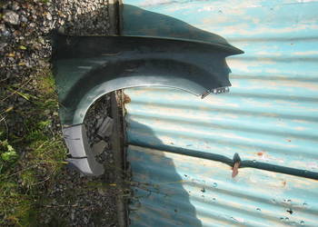 Błotnik prawy  Ford Escape I Maverick II 00-06 zielony