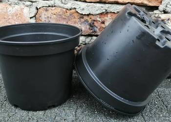 Doniczki produkcyjne 2 L 2LKK  NOWE czarne 16,5cm