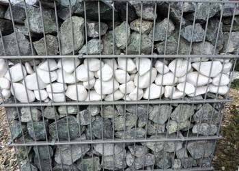 Kamień Zielony do Gabionu Gabion Ogrodzenie z Gabionu Grys Granitowy żwir