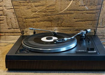 gramofon Tandberg TT5000