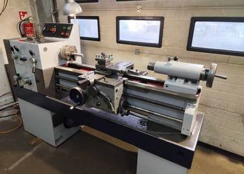 Tokarka do metalu Tum 25 b x 800 Pleszew .film z pracy łoże idealne