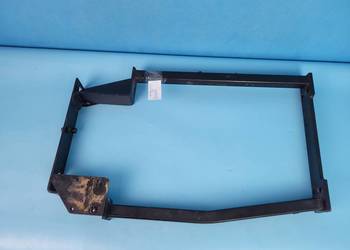 CASE IH PUMA 145 12r WSPORNIK MASKI KABINY 84148993