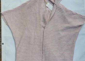 Sweter damski bezrękawnik kardigan z kapturem