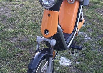 Skuter rower elektryczny