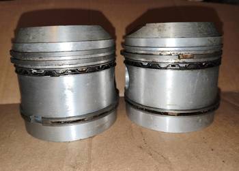 Oryginalne nowe tłoki 77.95 z pierścieniami nominał Dniepr MT