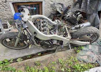 Yamaha fzr 1000
