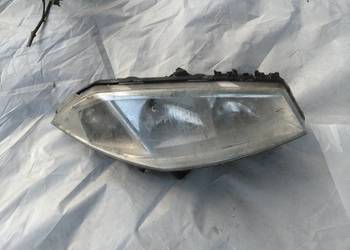 Renault Megane lampa przednia prawa na części