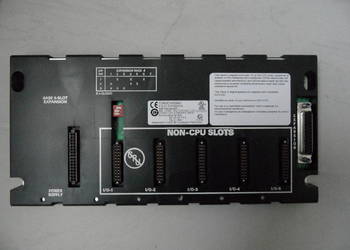 GE Fanuc IC693CHS398J 5-slotowy moduł rozszerzeń PLC Podstaw