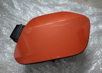 Klapka | Wlew paliwa OPEL CORSA F | Kod lakieru KVH