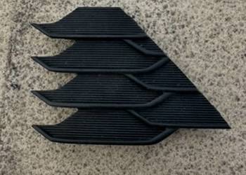 Toyota corolla zaślepka  haka zderzaka przód E21 53128-02160