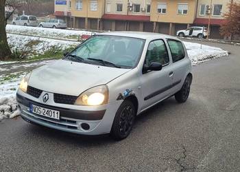 Renault Clio II / 1.2 benzyna