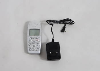 Uszkodzona Nokia 3410 Made in Germany + ładowarka retro vintage na części
