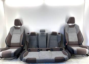 FOTELE KANAPA KOMPLET TOYOTA COROLLA E21 Kombi