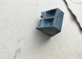 Audi 80 B4 80B4 ODBÓJ KLAPY MASKI POKRYWY SILNIKA