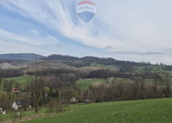 Działka budowlana pod lasem