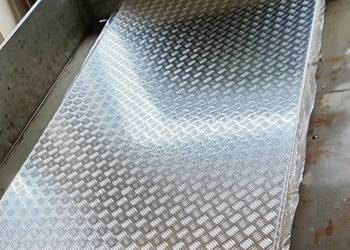 Aluminiowa blacha ryflowana 125cm x 250cm 3mm łezka antypoślizgowa