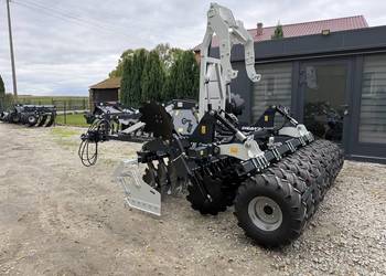 Agregat talerzowy półzawieszany Heavy 3000
