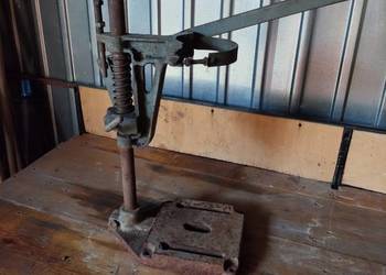 Stary stojak do wiertarki