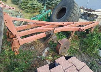 Pługi 4 Grudziądzkie 4x35 na wysokiej słupicy