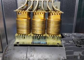 Regulator napięcia 1,2mH / 25A / 3 fazowy