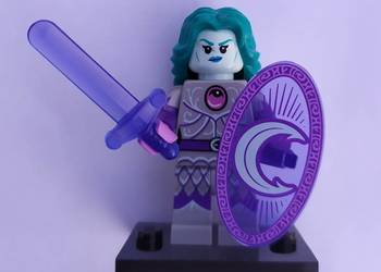 LEGO Minifigures 71032 Seria 22 - Wojowniczka