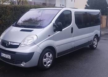Opel Vivaro 2.0 CDTI LONG 9 osób