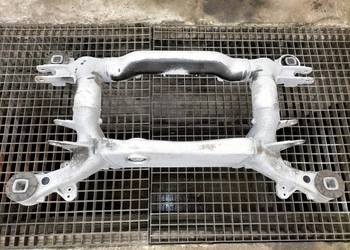 Belka zawieszenia tylnego BMW E60 E61 Mały przebieg 58 tys.km.