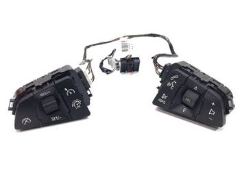 PRZEŁĄCZNIKI KIEROWNICY OPEL CORSA E 13439133 WŁĄCZNIK