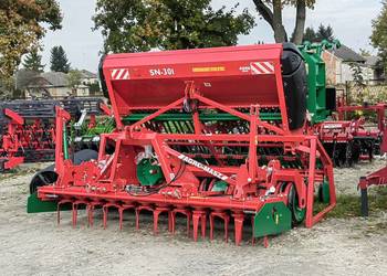 AGRO-MASZ SN301 zestaw uprawowo-siewny nadbudowany, siewnik, brona aktywna