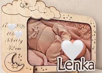 Metryczka personalizowana z misiem śpiącym na chmurkach
