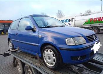 Ładna maska LA5C polo 6n2 vw