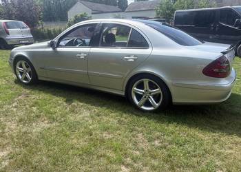Sprzedam Mercedes w211 3.2cdi / 330koni