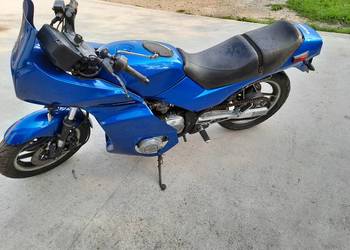 Suzuki GSX700
