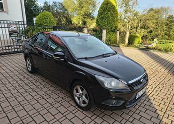 Ford Focus sedan lift