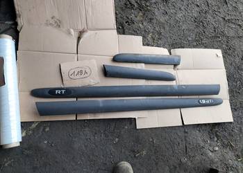 RENAULT CLIO 2 3D LISZTWY LISTWY LISTWA BOCZNA DRZWI BŁOTNIKA PRAWA LEWA