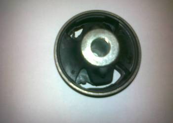 FORD FIESTA 95>99> TULEJA WAHACZA PRZED.TYLNA L/P NOWA