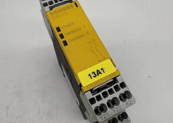 Siemens 3TK2823-2CB30 Safety Relay