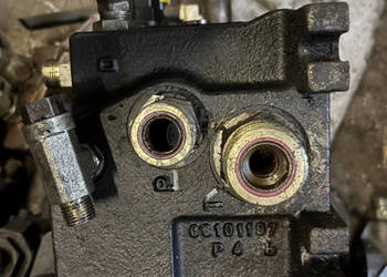 CAT 330 Rozdzielacz Hydrauliczny 242-7958