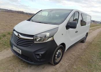 Opel Vivaro Trafic stan bardzo dobry kamper przeczytaj opis.