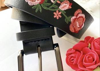 Pasek Damski z klamrą kwiaty haft czarny 90cm