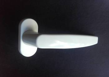 Klamka okienna aluminiowa biała