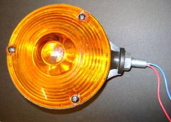 Lampa kierunkowskazu dachowa, "rogi".