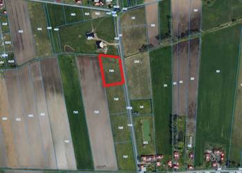 Opiesin - działka z warunkami zabudowy 3499 m2
