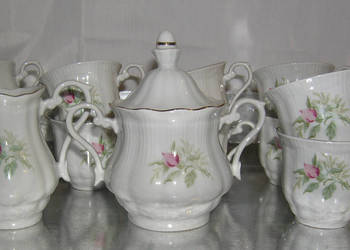 filiżanki mocca z mlecznikiem i cukiernica vintage Wałbrzych_Dd