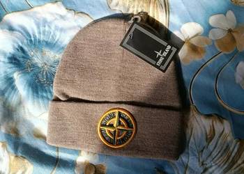 Czapka zimowa Stone Island - kolor jasnobrązowy UNI