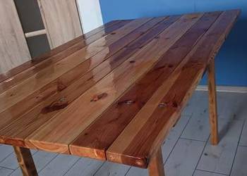 Sprzedam stół PRL z nowym drewnianym blatem